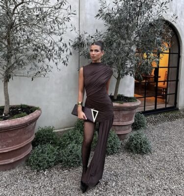 Caramel dress in dark brown